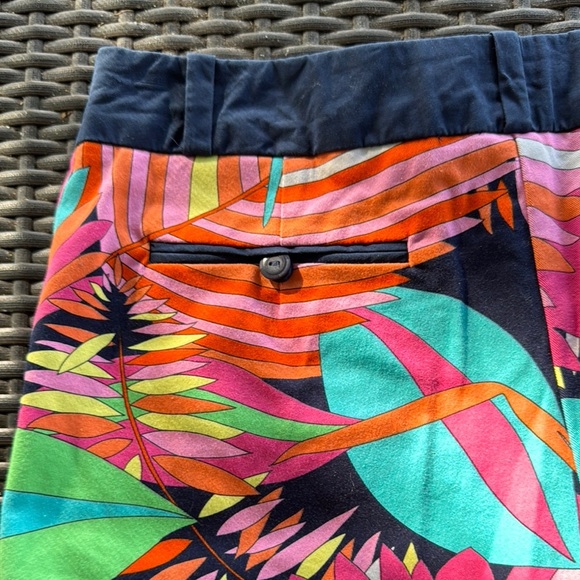 Trina Turk Tropical Print Women's Shorts Size 2 - Picture 3 of 7